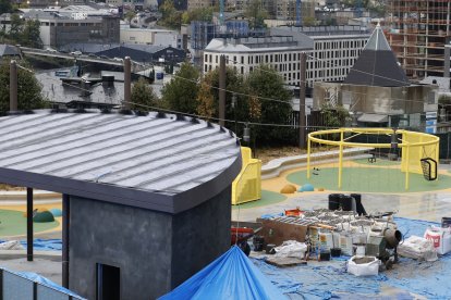 La plaça sobre la coberta de l’aparcament Vinyes.