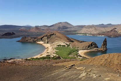 L’arxipèlag equatorià està format per dinou illes d’origen volcànic.