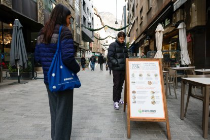 Les valoracions a la xarxa són claus per triar un restaurant.