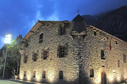 Casa de la Vall és un dels monuments que té entorn de protecció.