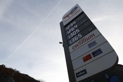 Els preus dels carburants han augmentat al novembre.