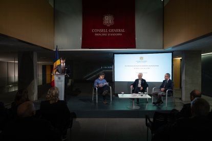 Un moment de la presentació del Manual.