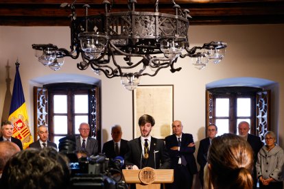 El síndic general durant el discurs de Sant Tomàs.