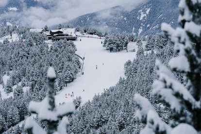 Esquiadors a Pal Arinsal aquest matí.