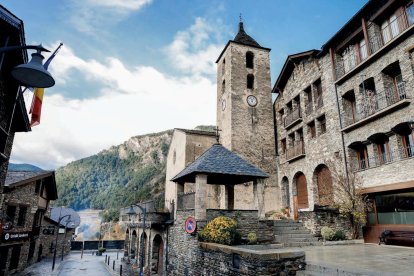 L’església parroquial d’Ordino.