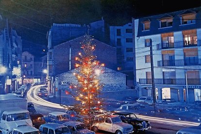 La plaça Guillemó, projectada per l'arquitecte Joan Margarit, a finals anys 50