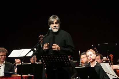 Albert Gumí, durant el concert d'Any Nou de l'ONCA.
