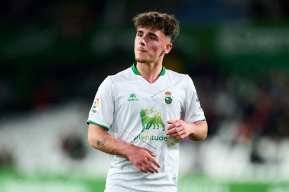 Yeray Cabanzón amb la camiseta del Ràcing de Santander, de la segona divisió espanyola.


FOTO: Juan Manuel Serrano Arce