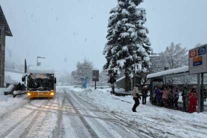 La carretera nevada a Encamp