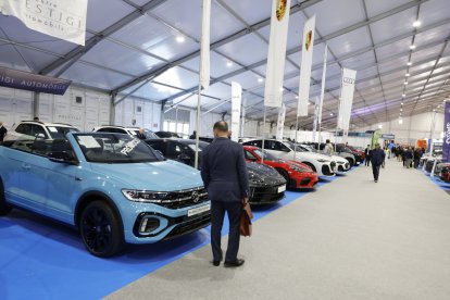 Vehicles exposats a la Fira d’Andorra la Vella.