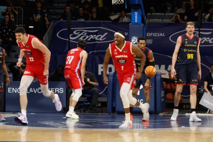 El MoraBanc encaixa contra el Breogán, al darrer sospìr, la sisena derrota seguida.