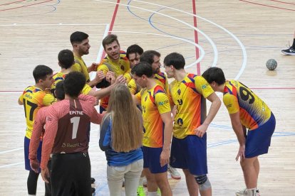 L’HC Serradells va sumar un triomf de prestigi. un triomf de prestigi.