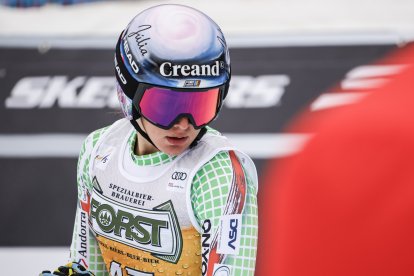 Cande Moreno en una competició d'esquí alpí, aquesta temporada.