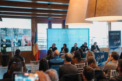 L’hotel Nòrdic, al Tarter, va acollir la presentació de la Copa del Món femenina de velocitat.