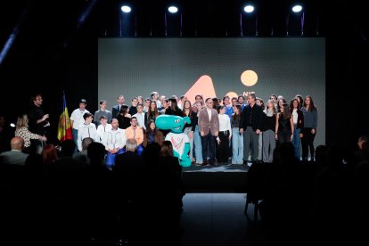 Esportistes andorrans i el Cap de Govern, durant la nit de l'esport celebarada a final de l'any passat.