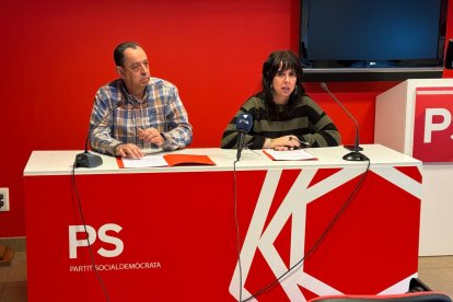 Joan Torra i Carla Guinot en la roda de premsa sobre drets laborals d'aquesta tarda
