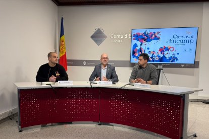 Sergi Pinto, Joan Sans i Álvaro Rodríguez, a la roda de premsa.