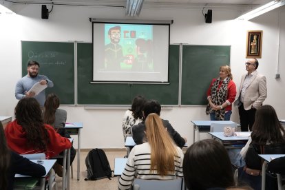 Un moment de la formació en intel·ligència artificial.