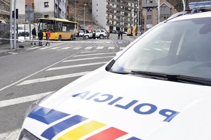 Un cotxe patrulla de la policia.