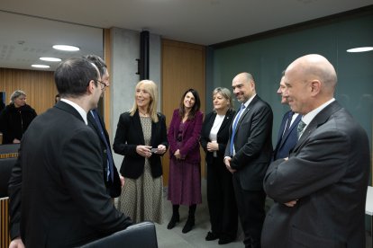 La delegació de San Marino al Consell General amb polítics andorrans.