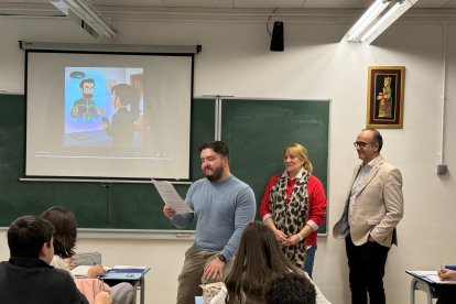 Alumnes en una de les formacions en intel·ligència artificial.