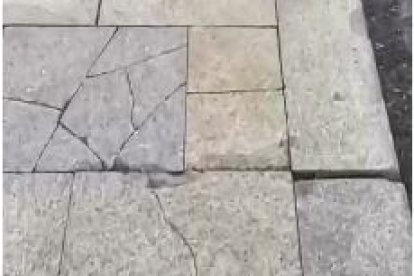 Esquerdes al carrer de la Plana.