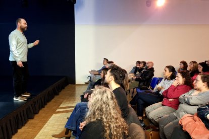 El responsable de la formació i fundador de Mediare, Anton Uró, durant el col·loqui.