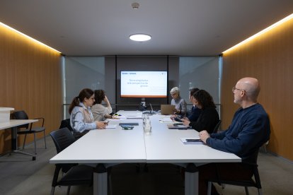 Juristes del Consell General durant la formació de tècniques legisltaives en perspectiva de gènere , dirigida per Mònica Gelambí.