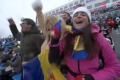 L'emoció de la família de Verdú després de la seva baixada