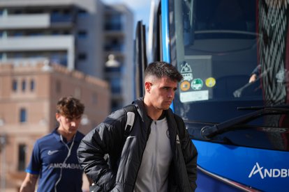 Carles Manso arribant a l’Estadi Johan Cruyff.