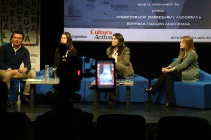 Un moment de la xerrada 'El català al món dels negocis'.