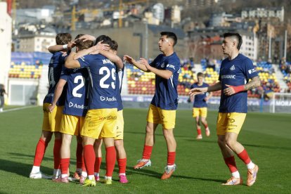 Els tricolors celebren un gol contra el Saragossa.