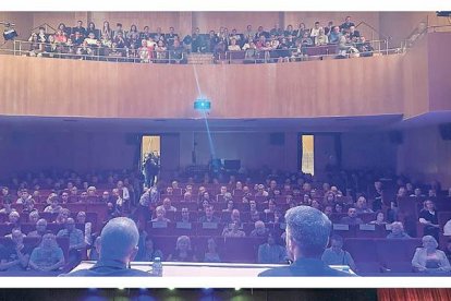 Vertigen davant d'un auditori ple