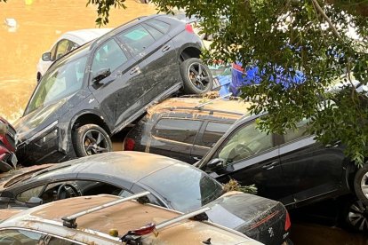 Estat de l’aparcament de l’hotel després del temporal.