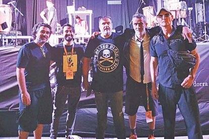 2025. Carles, Ortegón, Micó, O. i J. Llauradó.