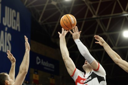 El MoraBanc suma el quart triomf.