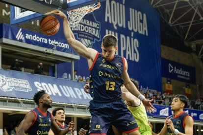 Un gris MoraBanc cedeix davant el Lleida (79-87)