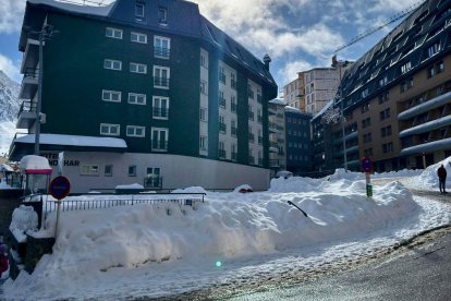 Imatge del Pas de la Casa aquest migdia.