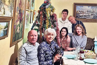 Olesia Smirnova i la seva família