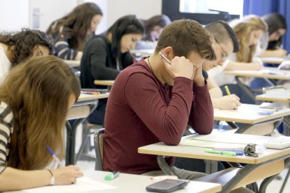 La prova oficial de batxillerat comença demà amb 159 candidats