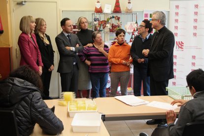 Un moment de la visita de Vives a l'Escola Meritxell.
