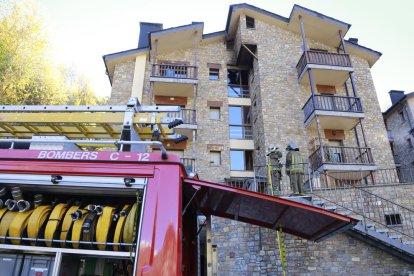 Un incendi a Canillo causa tres ferits lleus