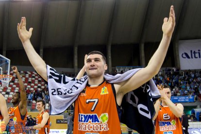 El MoraBanc fitxa el georgià Burjanadze