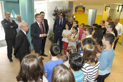 Ianuguració del centre d'educació integrat del sistema educatiu espanyol Colegio Maria Moliner