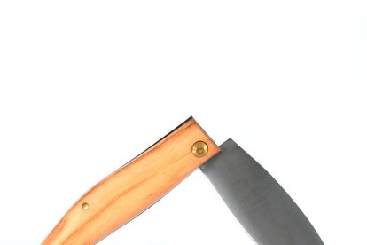 7. Una navalla pallaresa, sempre va amb mi.