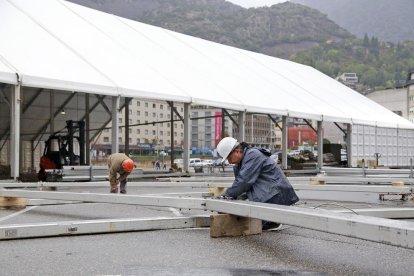 Problemes amb l'envelat de la Fira