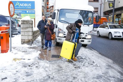 La capital contracta una empresa per a la treta de neu