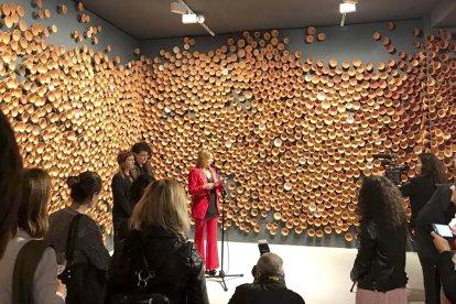 Venècia s'escolta els 'murmuris' d'Eve Ariza
