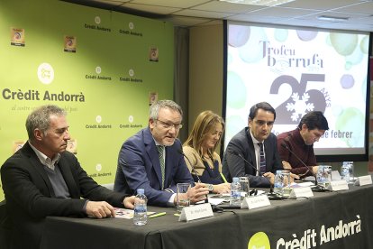 El Borrufa arriba a les noces d'argent amb 22 països