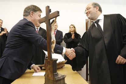 Alberca defensa “les facilitats” que es donen a les fiscalies de fora